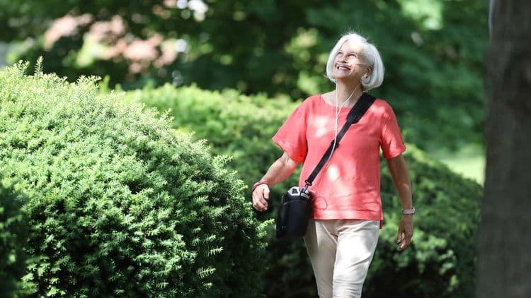 The Latest Trends in Portable Oxygen Concentrators: Innovations for Better Breathing